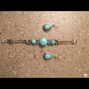 Vintage Turquoise bracelet and earrings set